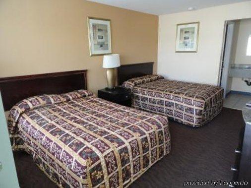 Sea Palace Motel